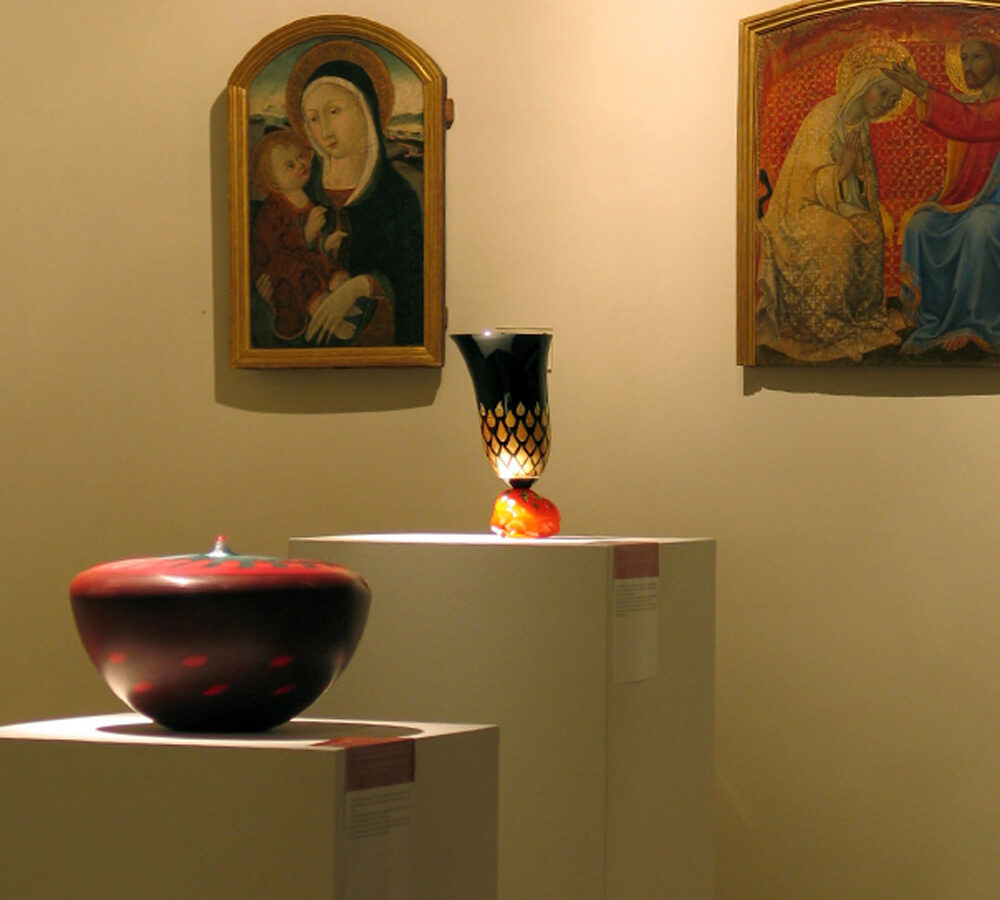 Favrindesign-Terra-Fuoco-allestimento-mostra-Museo-arte-sacra