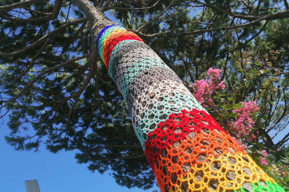 FavrinDesign-malibu-progetto-Urban-art-oasis-Yarr-bombing-colors