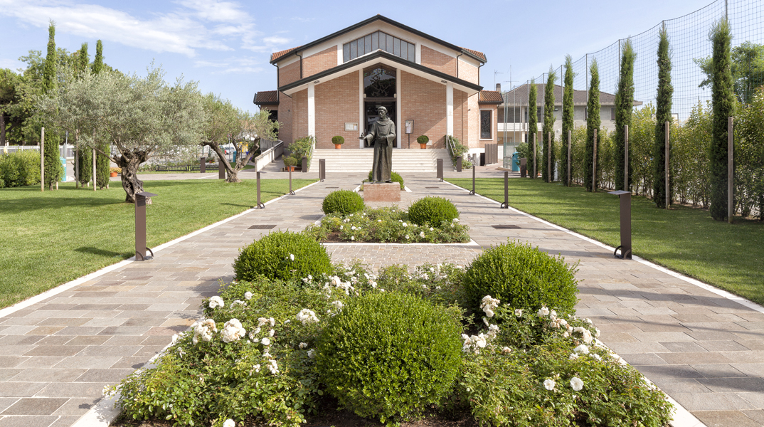 nuovo sagrato della chiesa di San francesco