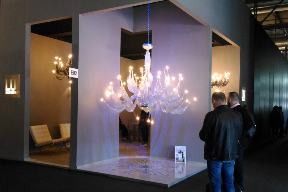 favrinDesign-progetto-stand-Fornasier-lampadari-Milano-Venezia