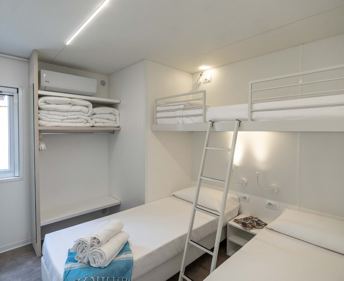 Fd-Unika-Mobil-home-zona-notte-stanza-tripla